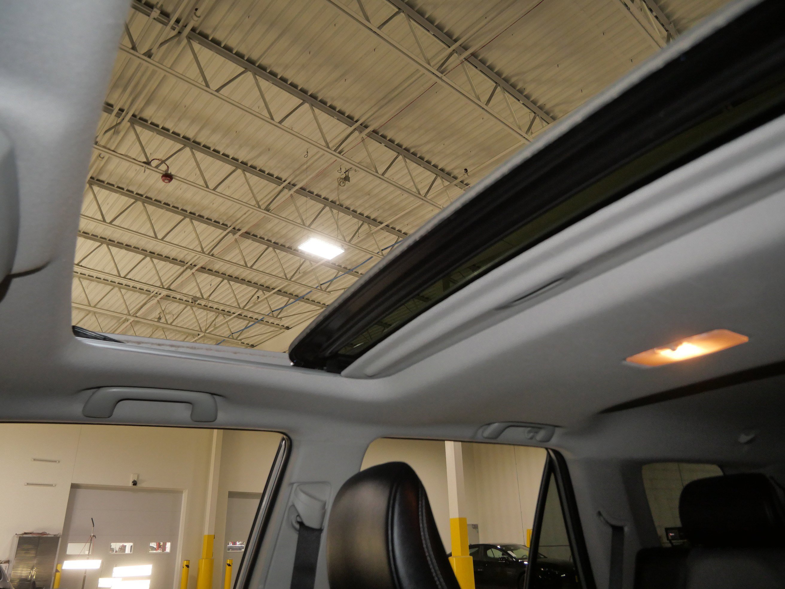 Used 2018 Toyota 4Runner SR5 Premium image 32