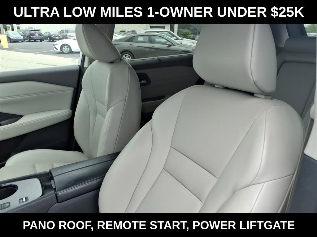 Used 2023 Nissan Rogue SV w/ SV Premium B Package FWD image 14