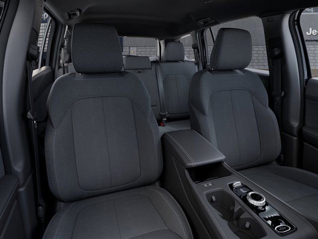 New 2026 Jeep Cherokee Laredo image 9