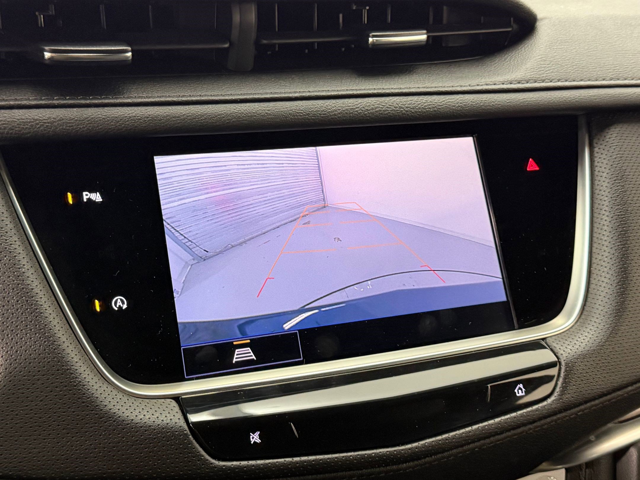 Used 2024 Cadillac XT5 Luxury image 27