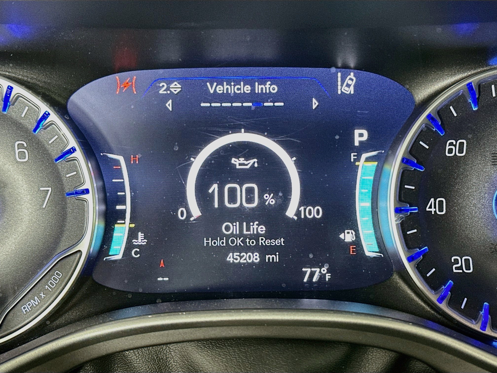 Used 2025 Chrysler Pacifica Select FWD image 19