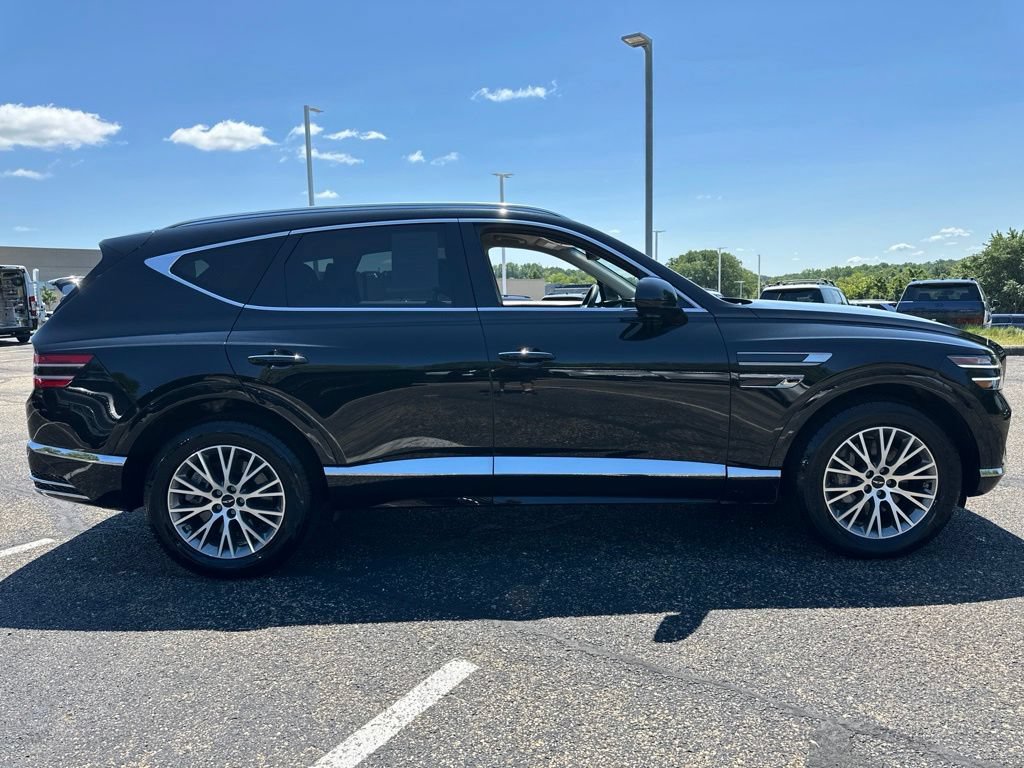 Used 2025 Genesis GV80 2.5T Standard AWD/4WD image 16