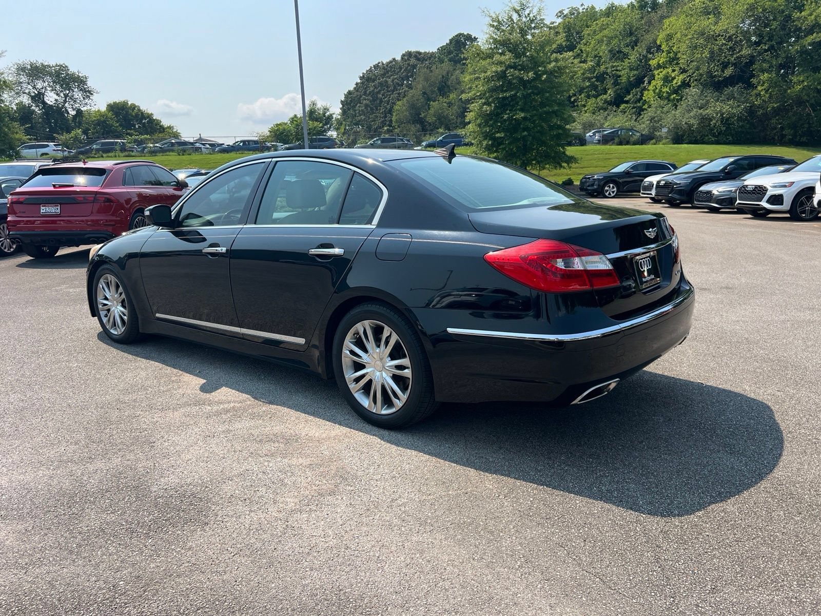 Used 2012 Hyundai Genesis 4.6 RWD image 8