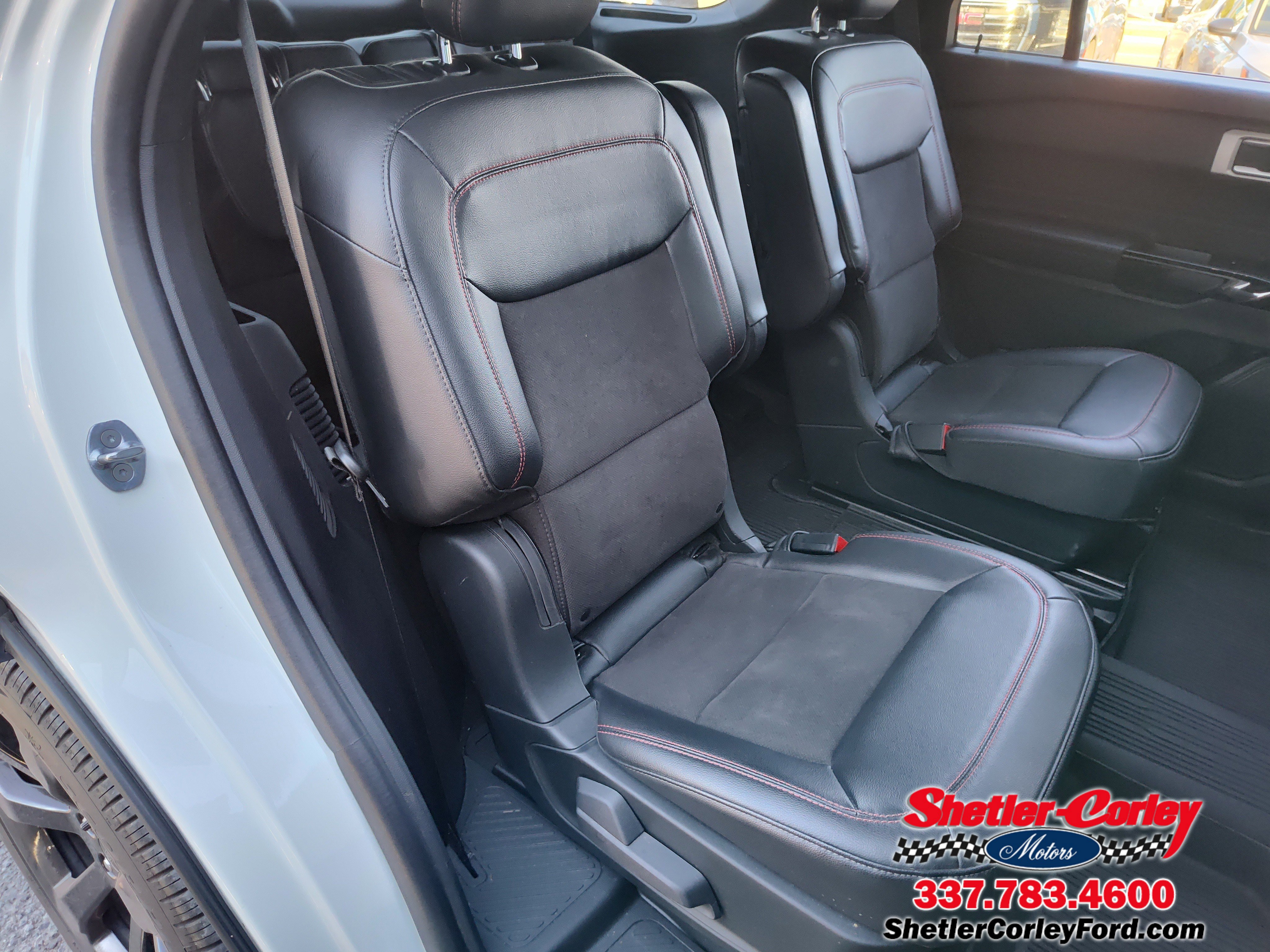 Used 2023 Ford Explorer ST-Line w/ Class IV Trailer Tow Package image 26