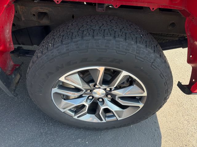 Certified 2023 Chevrolet Silverado 1500 LT AWD/4WD image 22