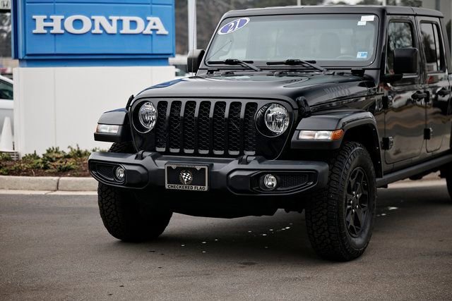 Used 2021 Jeep Gladiator Willys image 2