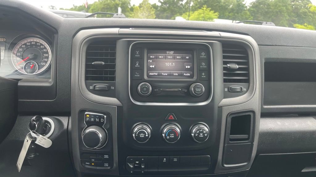 Used 2022 RAM 1500 Tradesman w/ Chrome Appearance Group AWD/4WD image 14