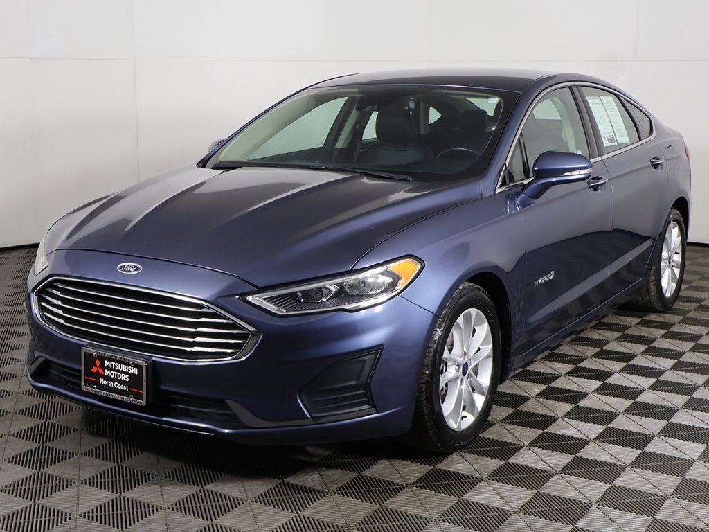 Used 2019 Ford Fusion SEL image 9