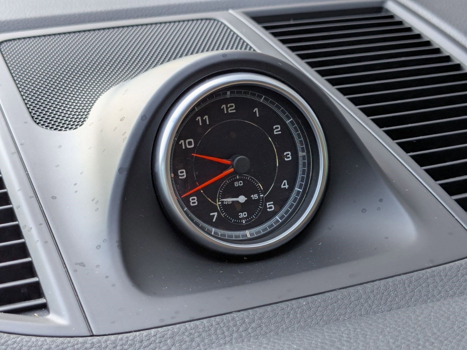 Used 2017 Porsche Macan image 20