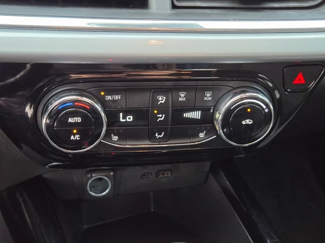 Certified 2025 Chevrolet Trax LT w/ Driver Confidence Package FWD image 22