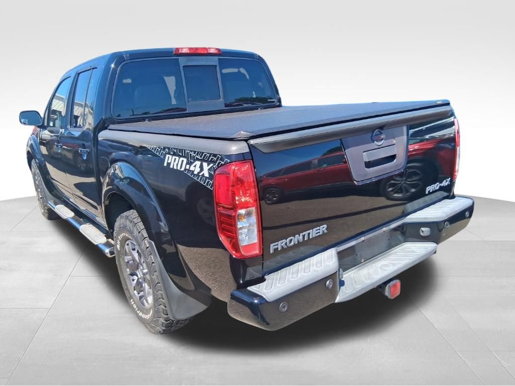 Used 2015 Nissan Frontier PRO-4X AWD/4WD image 5