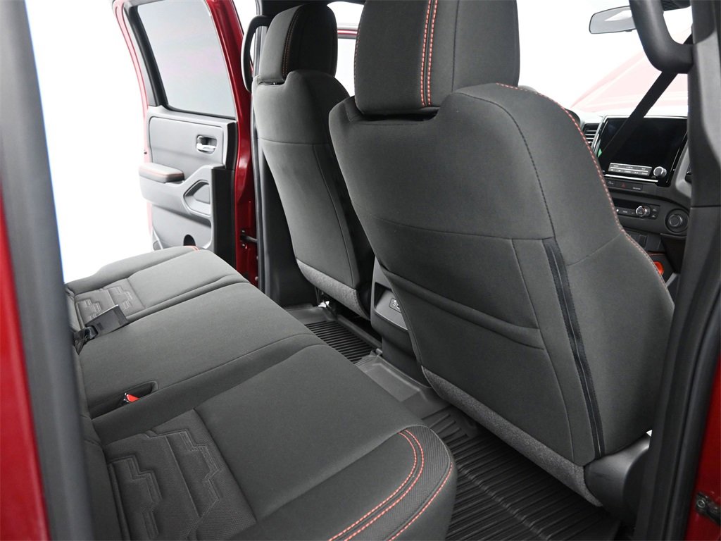 Used 2024 Nissan Frontier PRO-4X w/ Off-Road Protection Package image 18