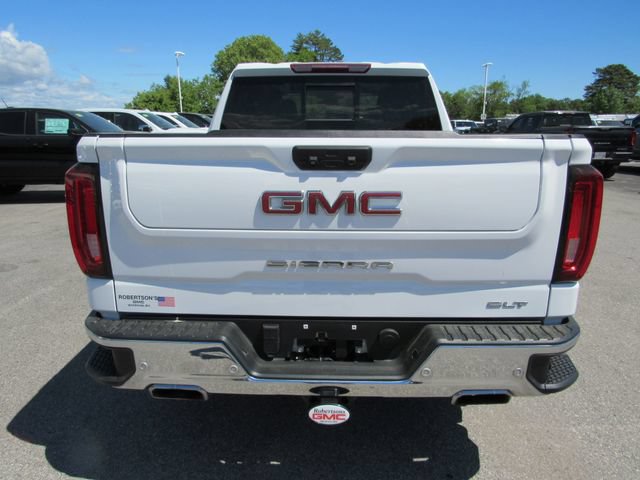 Used 2023 GMC Sierra 1500 SLT w/ SLT Premium Plus Package AWD/4WD image 4