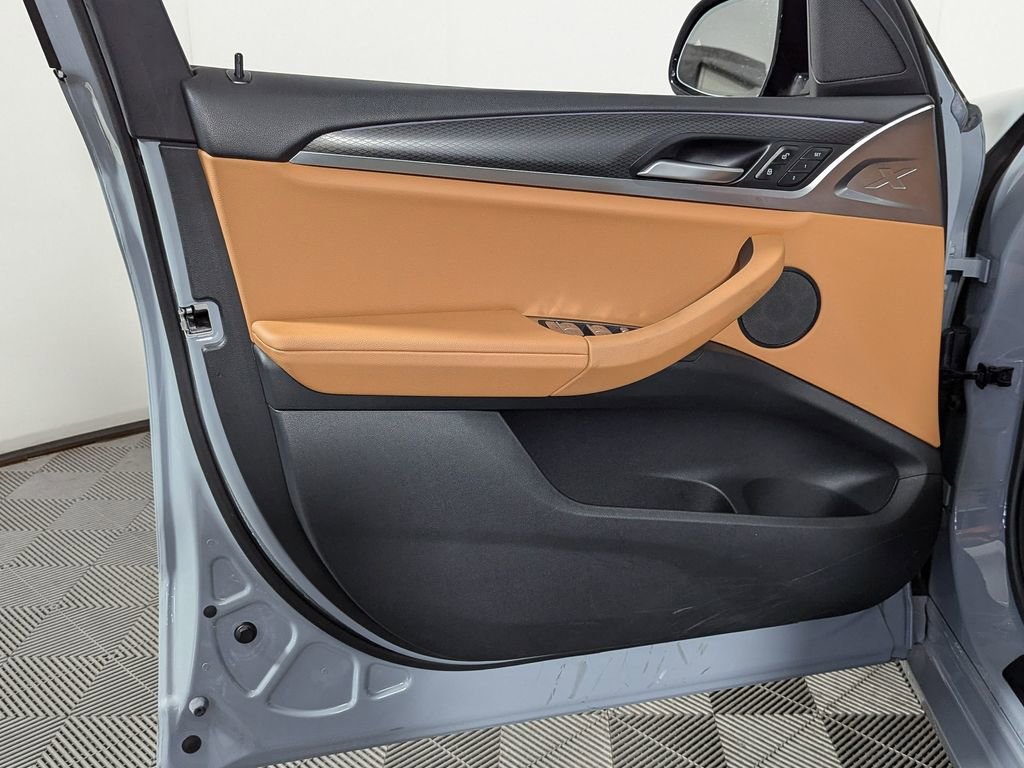 Certified 2023 BMW X3 xDrive30i w/ M Sport Package image 17