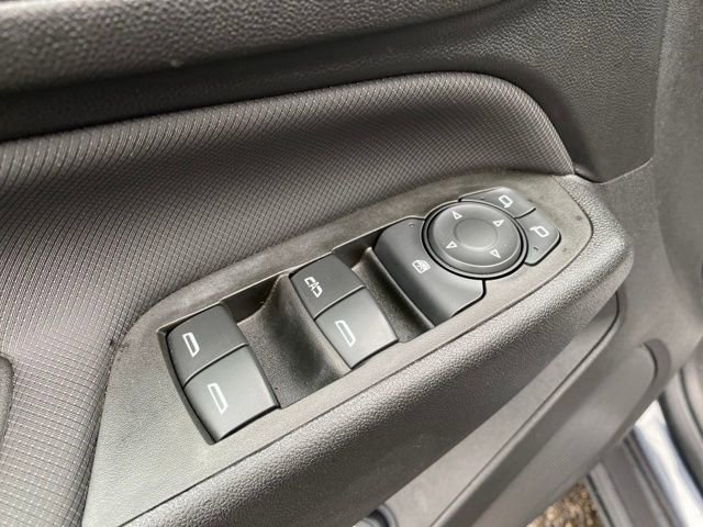 Certified 2022 Chevrolet Equinox RS w/ LPO, Floor Liner Package image 16