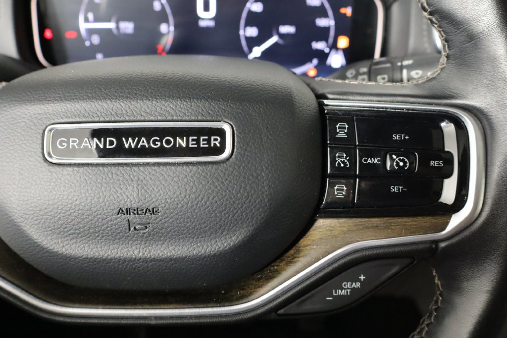 Used 2022 Jeep Grand Wagoneer Series I AWD/4WD image 10