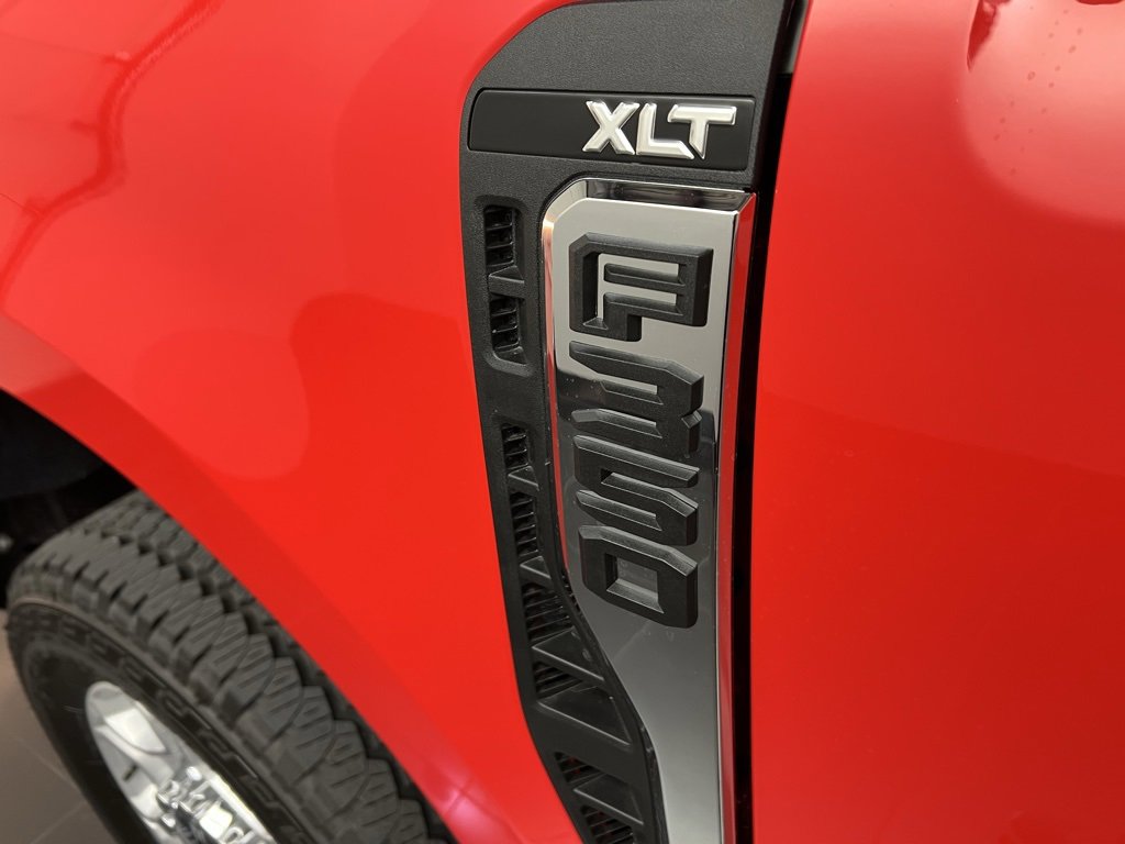 New 2025 Ford F350 XLT w/ 360-Degree Camera Package image 35