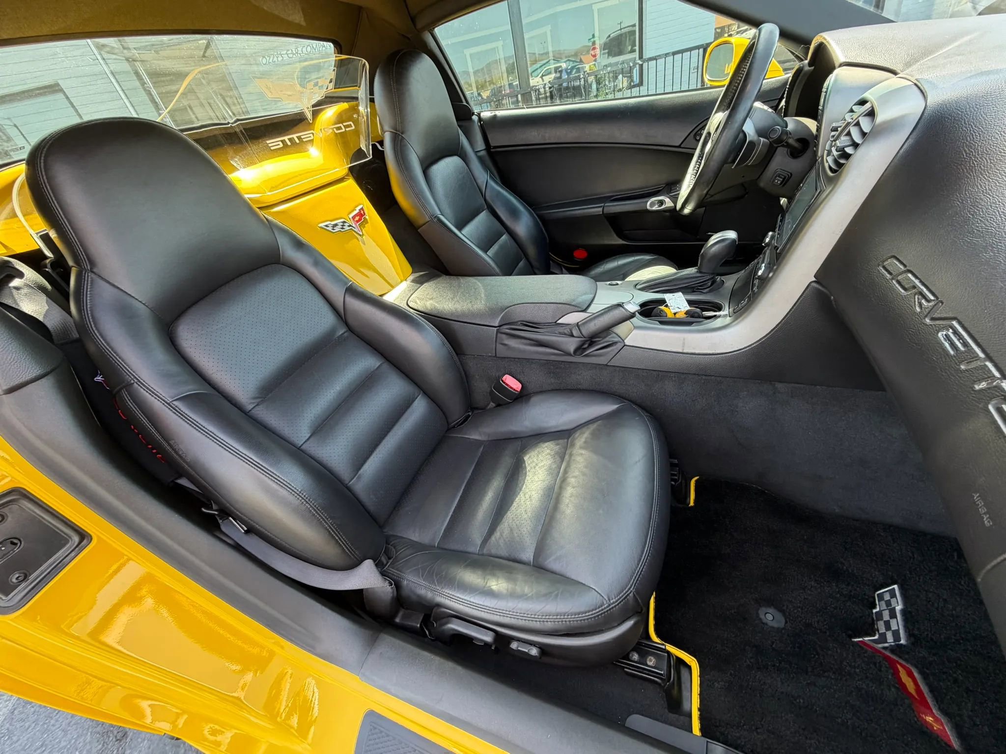 Used 2007 Chevrolet Corvette Convertible w/ Preferred Equipment Group RWD image 12