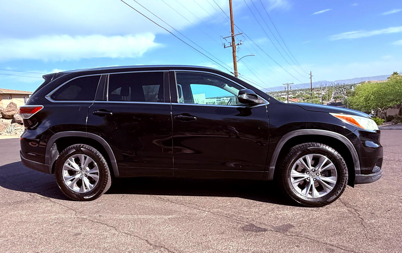 Used 2015 Toyota Highlander XLE image 7