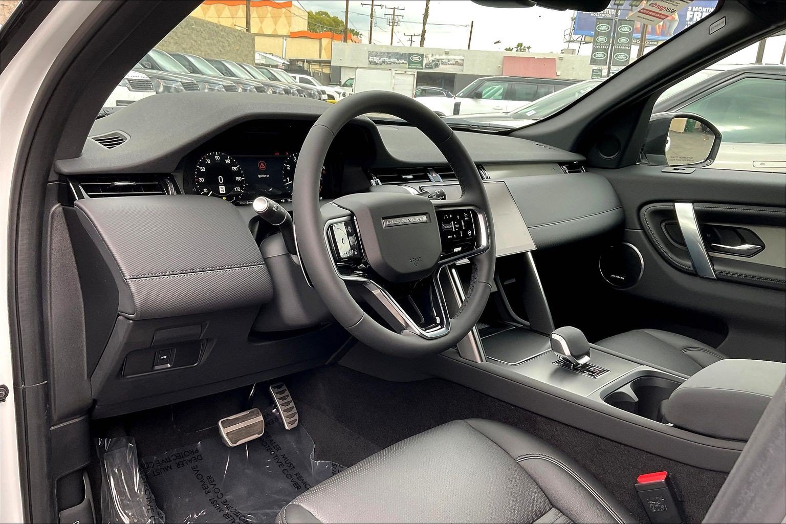 New 2026 Land Rover Discovery Sport Landmark AWD/4WD image 10
