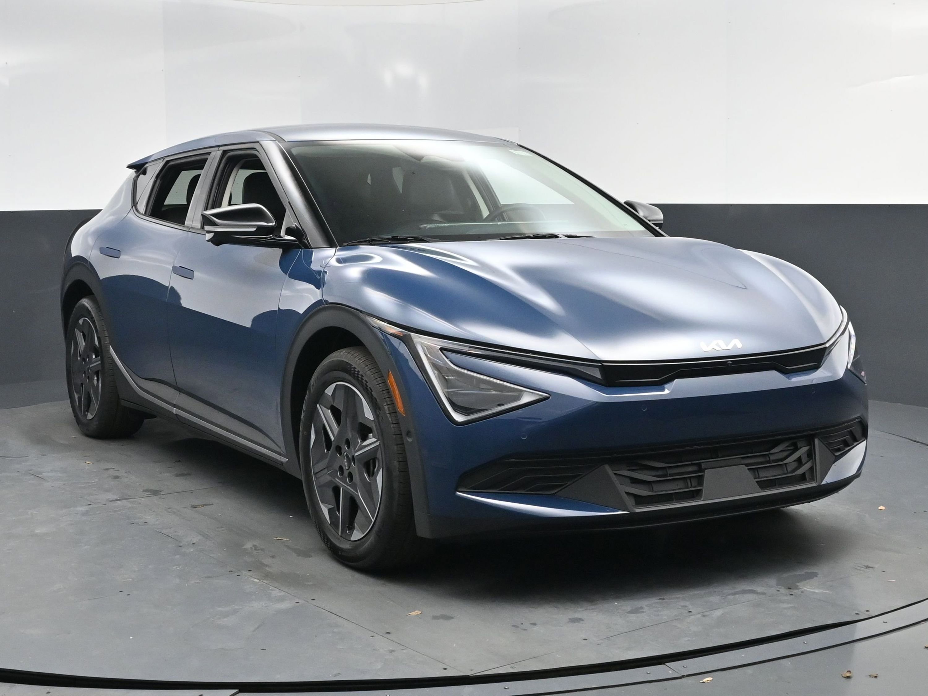 New 2025 Kia EV6 Light image 8