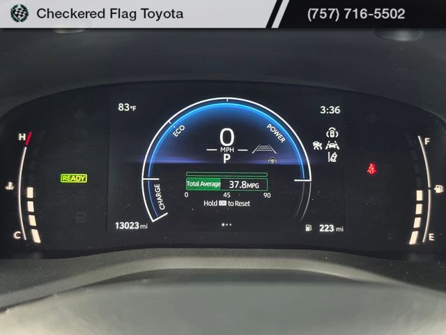 Used 2025 Toyota Camry SE w/ Convenience Package image 29