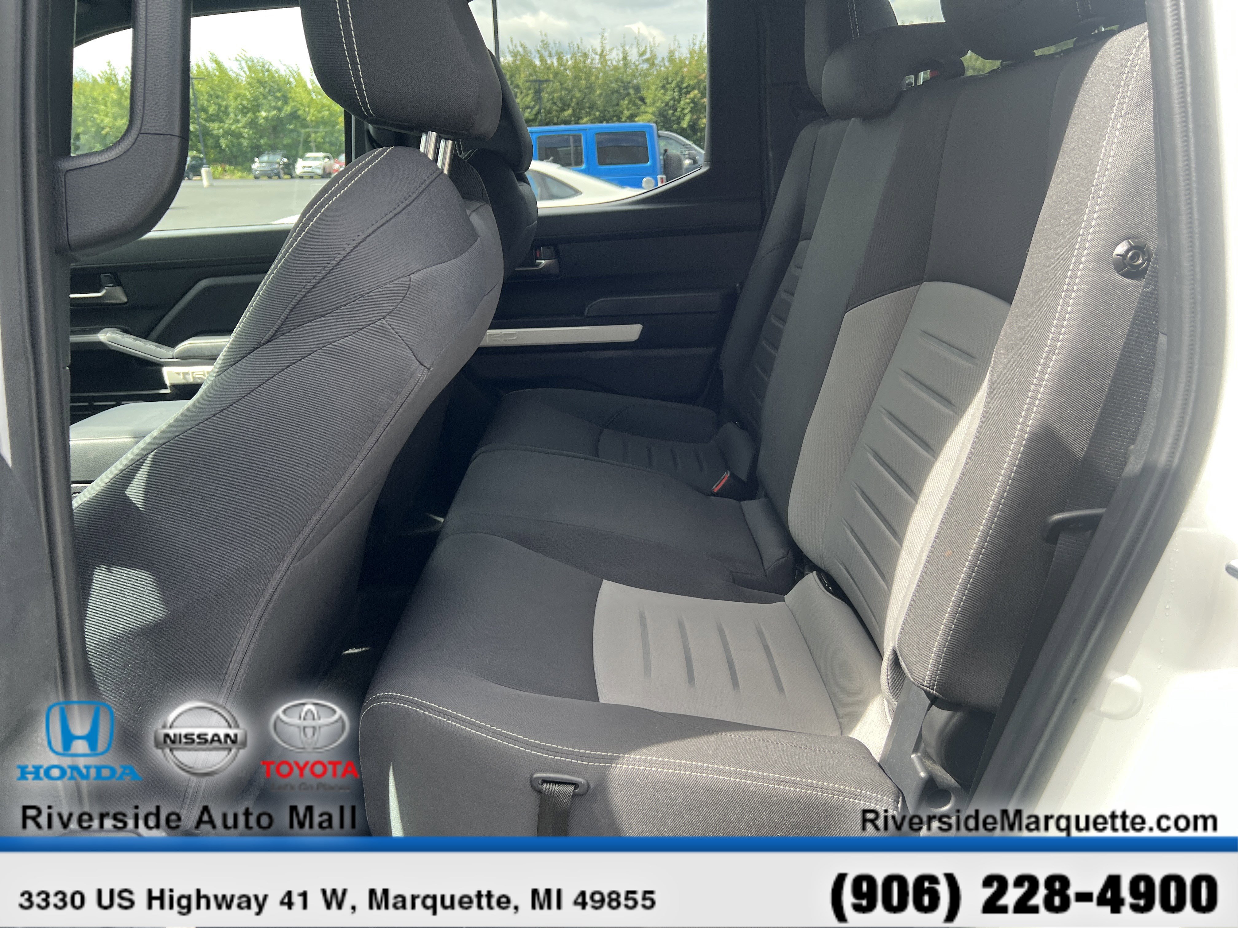 Used 2024 Toyota Tacoma TRD Off-Road image 24