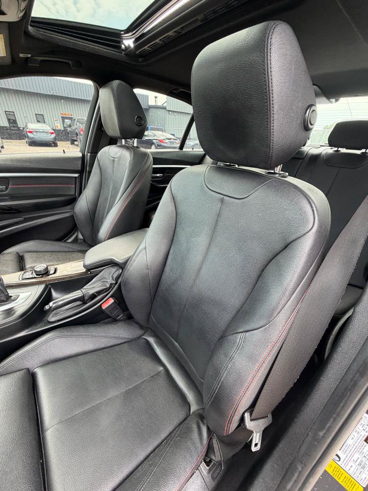 Used 2016 BMW 340i Sedan RWD image 23