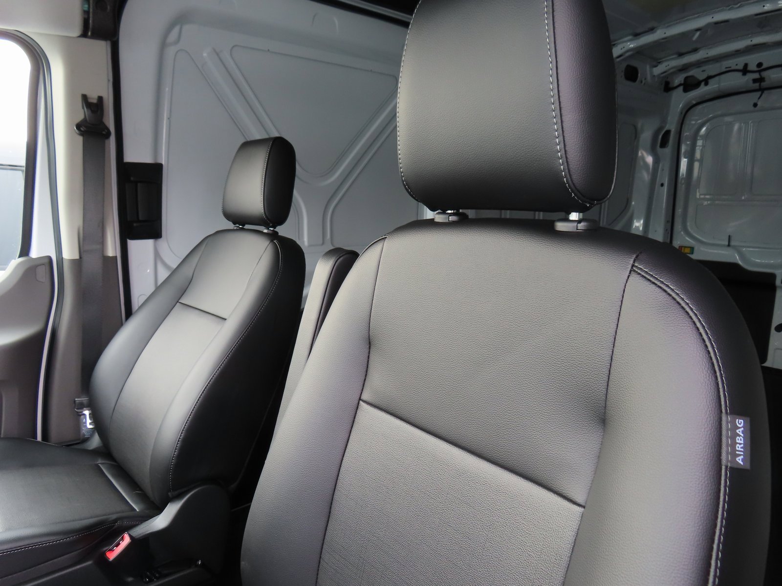 New 2026 Ford Transit 250 Base image 12