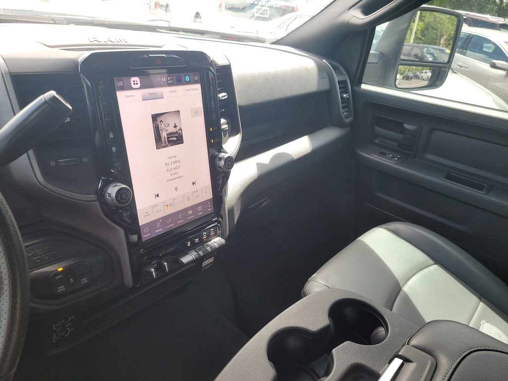 Used 2025 RAM 2500 Tradesman image 17