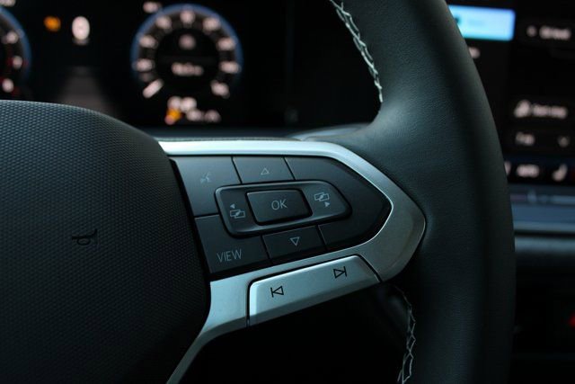 New 2025 Volkswagen Tiguan S AWD/4WD image 12