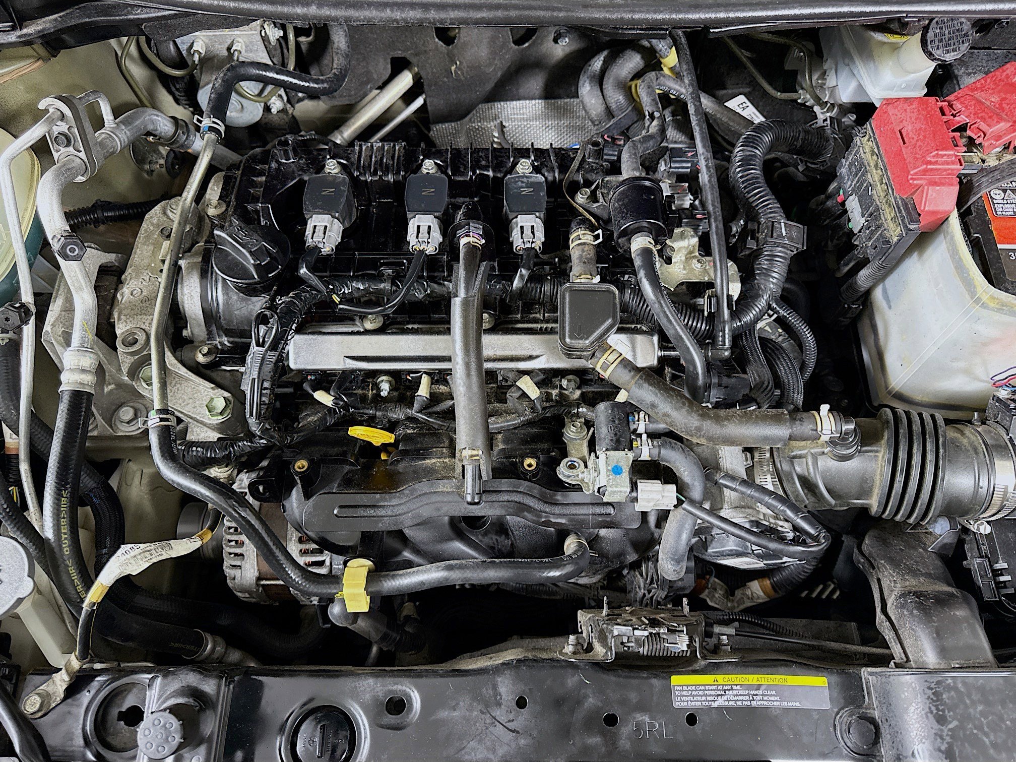 Used 2020 Nissan Versa SR image 39