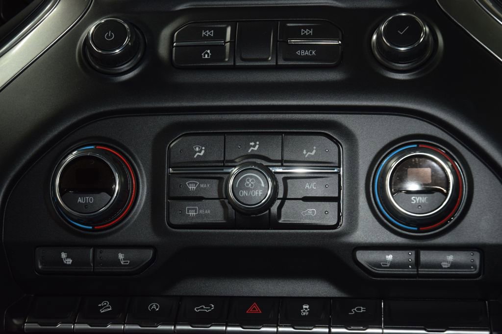 Used 2020 Chevrolet Silverado 1500 LT w/ All-Star Edition image 30