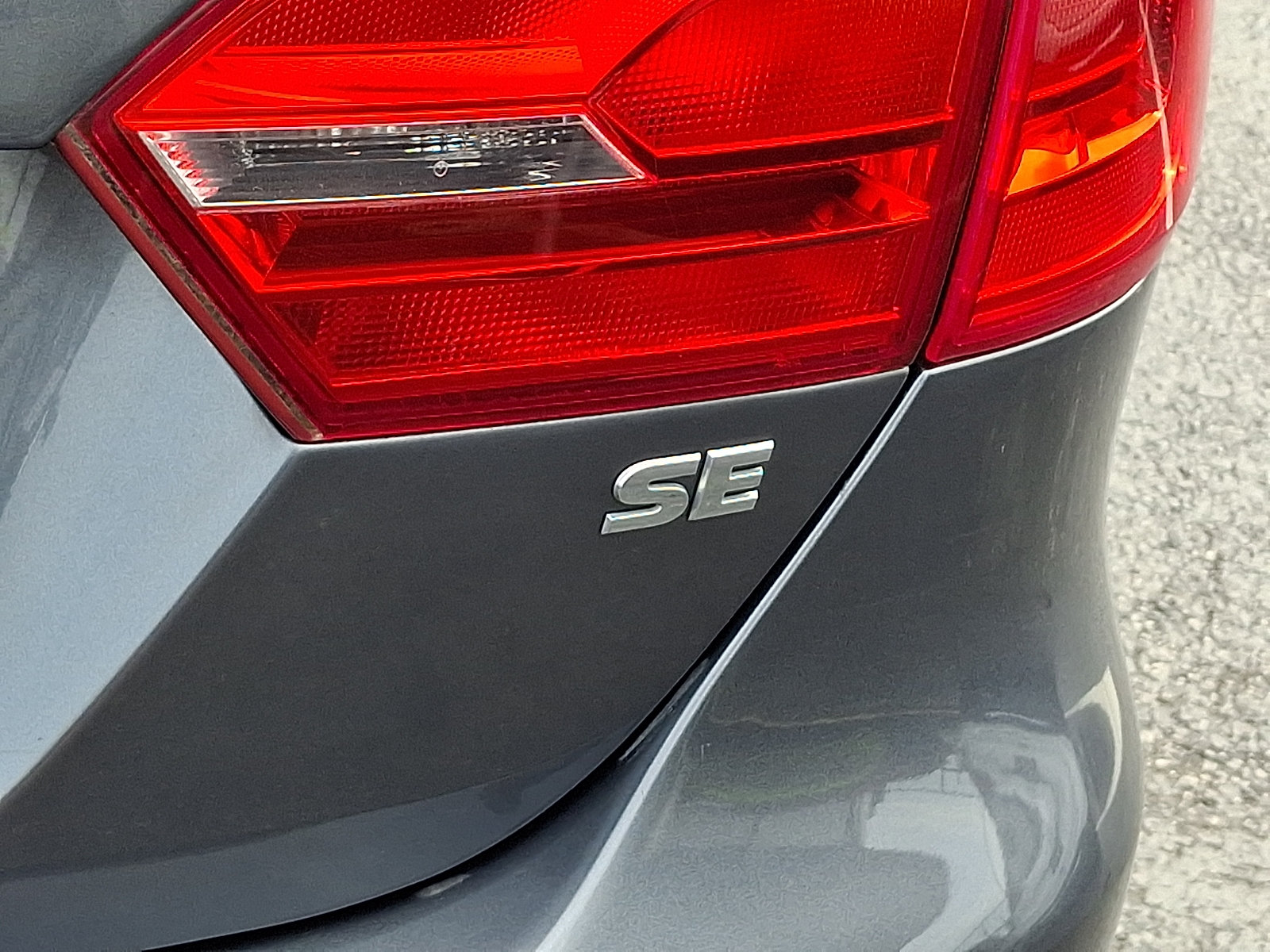 Used 2014 Volkswagen Jetta SE FWD image 29