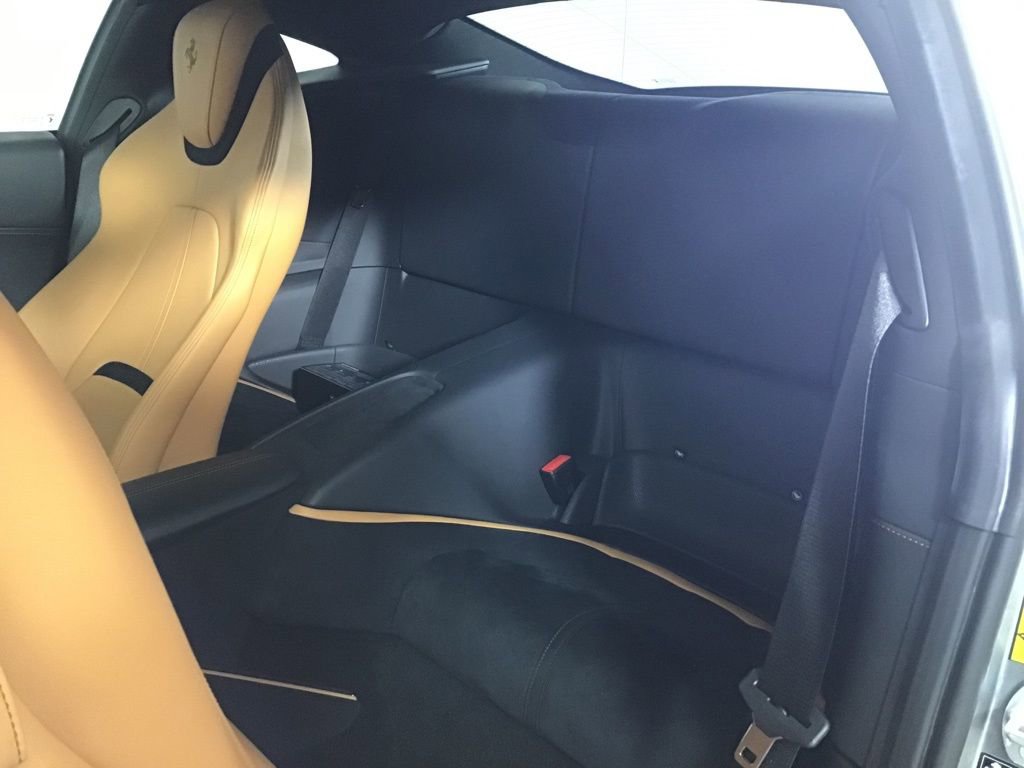 Used 2022 Ferrari Roma image 26