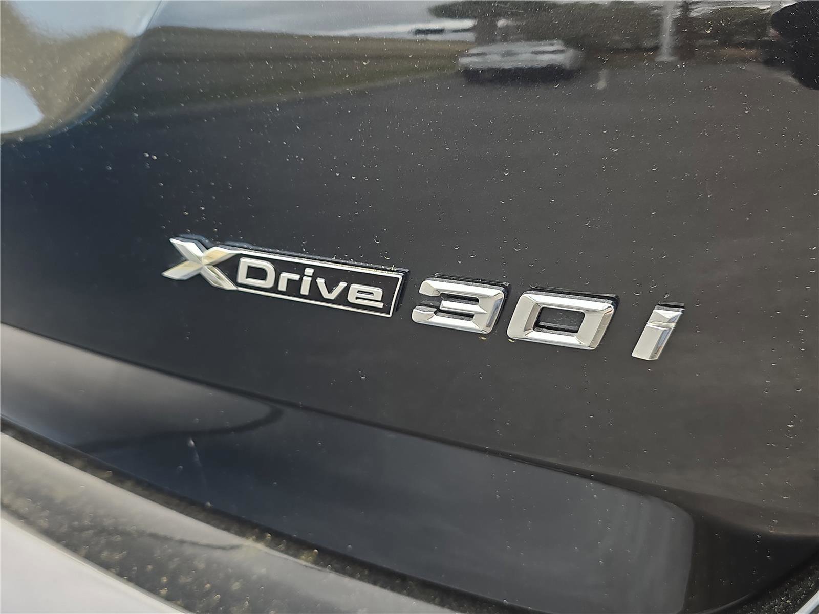 Used 2024 BMW X3 xDrive30i w/ M Sport Package image 4