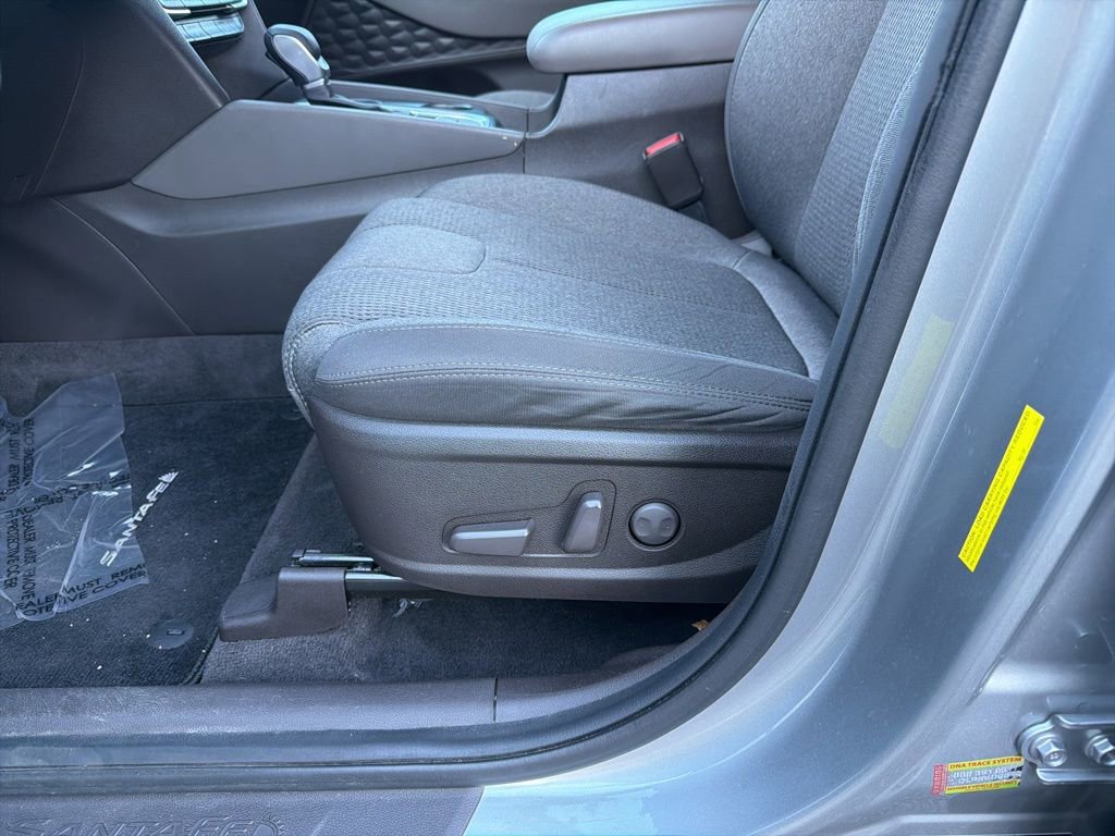Used 2020 Hyundai Santa Fe SEL image 15