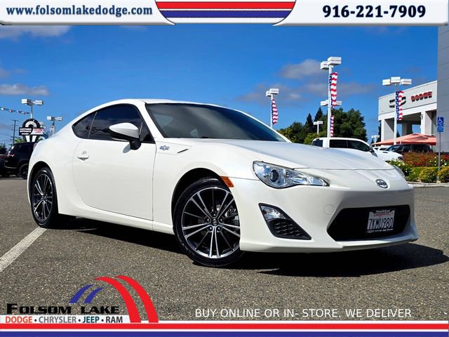 Used 2015 Scion FR-S image 1