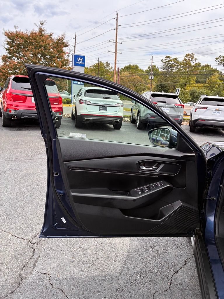 Used 2024 Honda Accord EX image 25