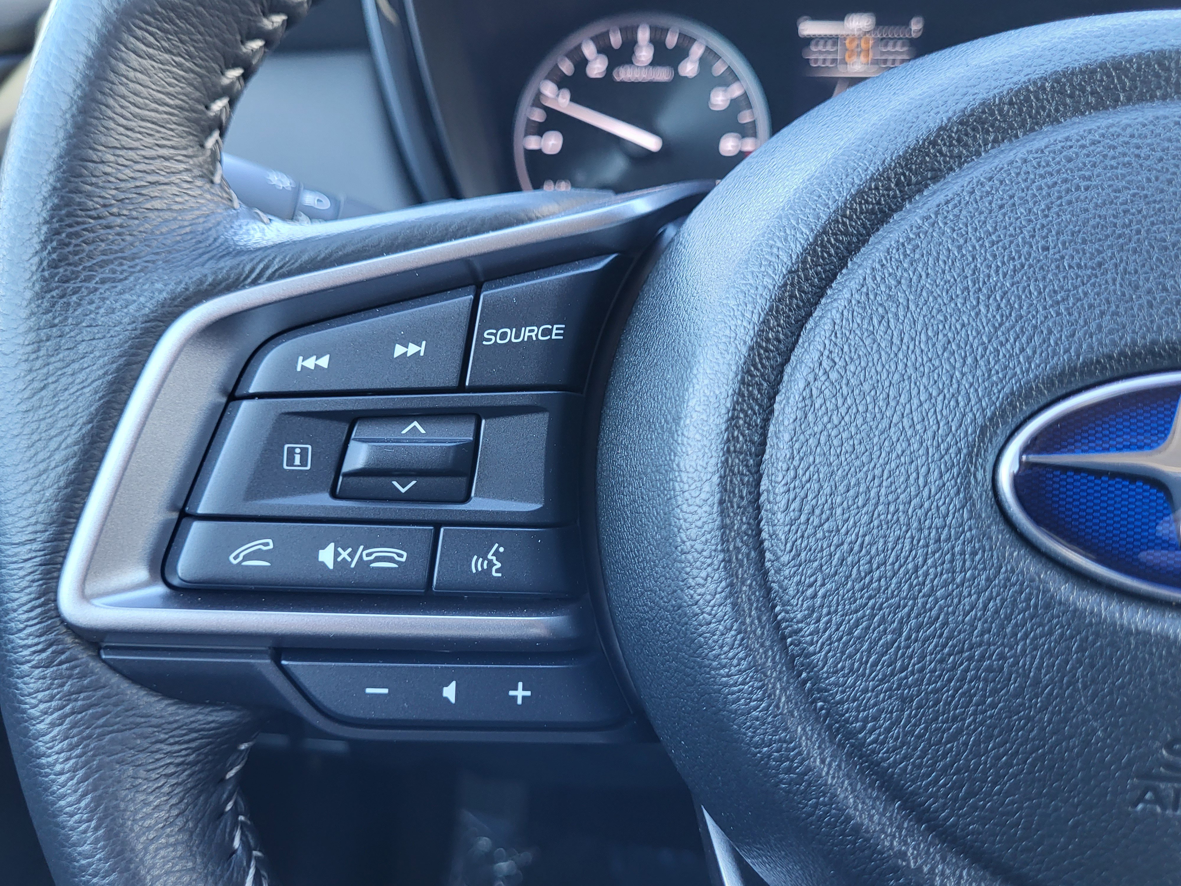 Certified 2025 Subaru Outback Premium w/ Popular Package #1A image 26