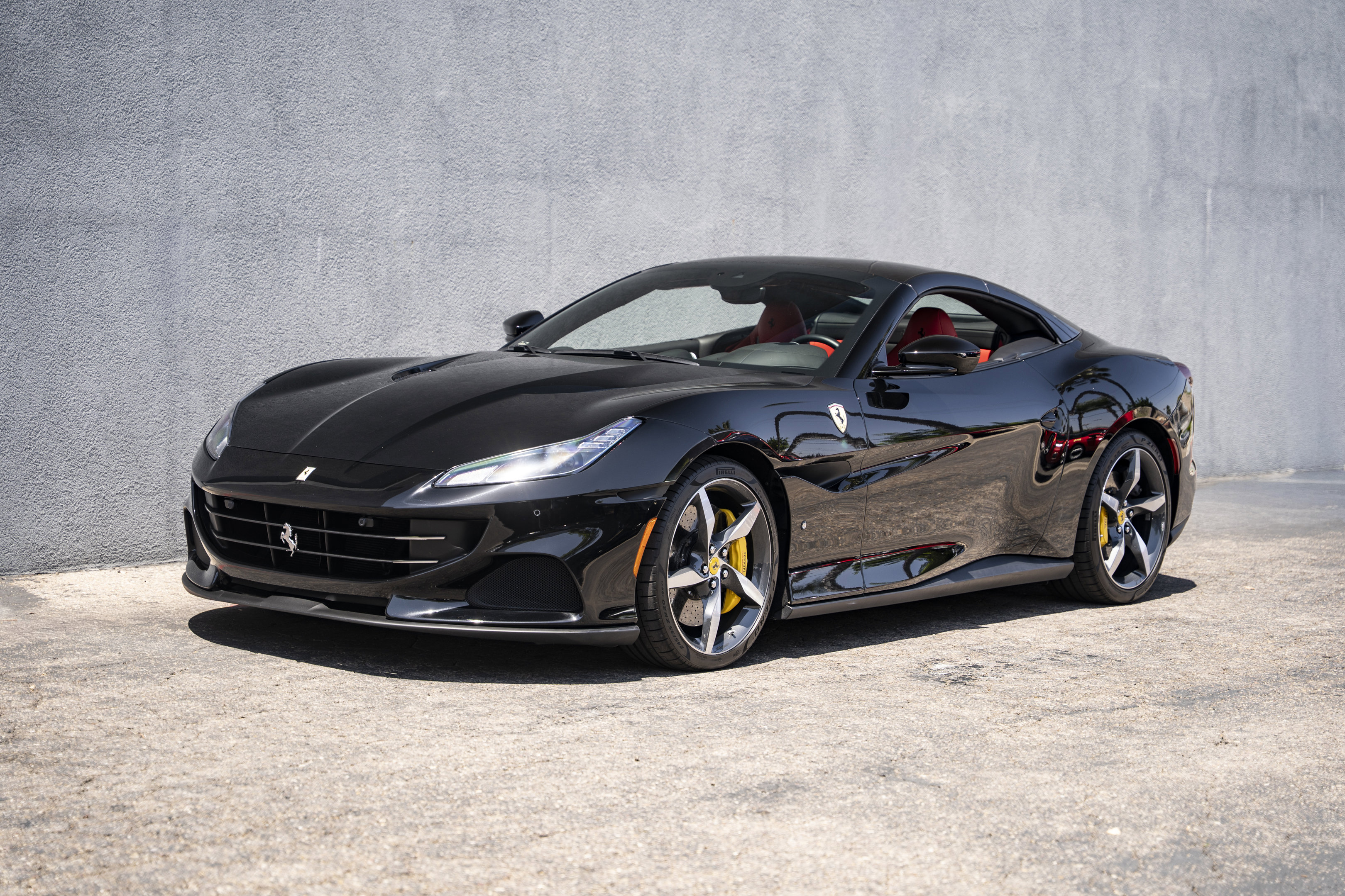 Certified 2023 Ferrari Portofino M RWD image 11