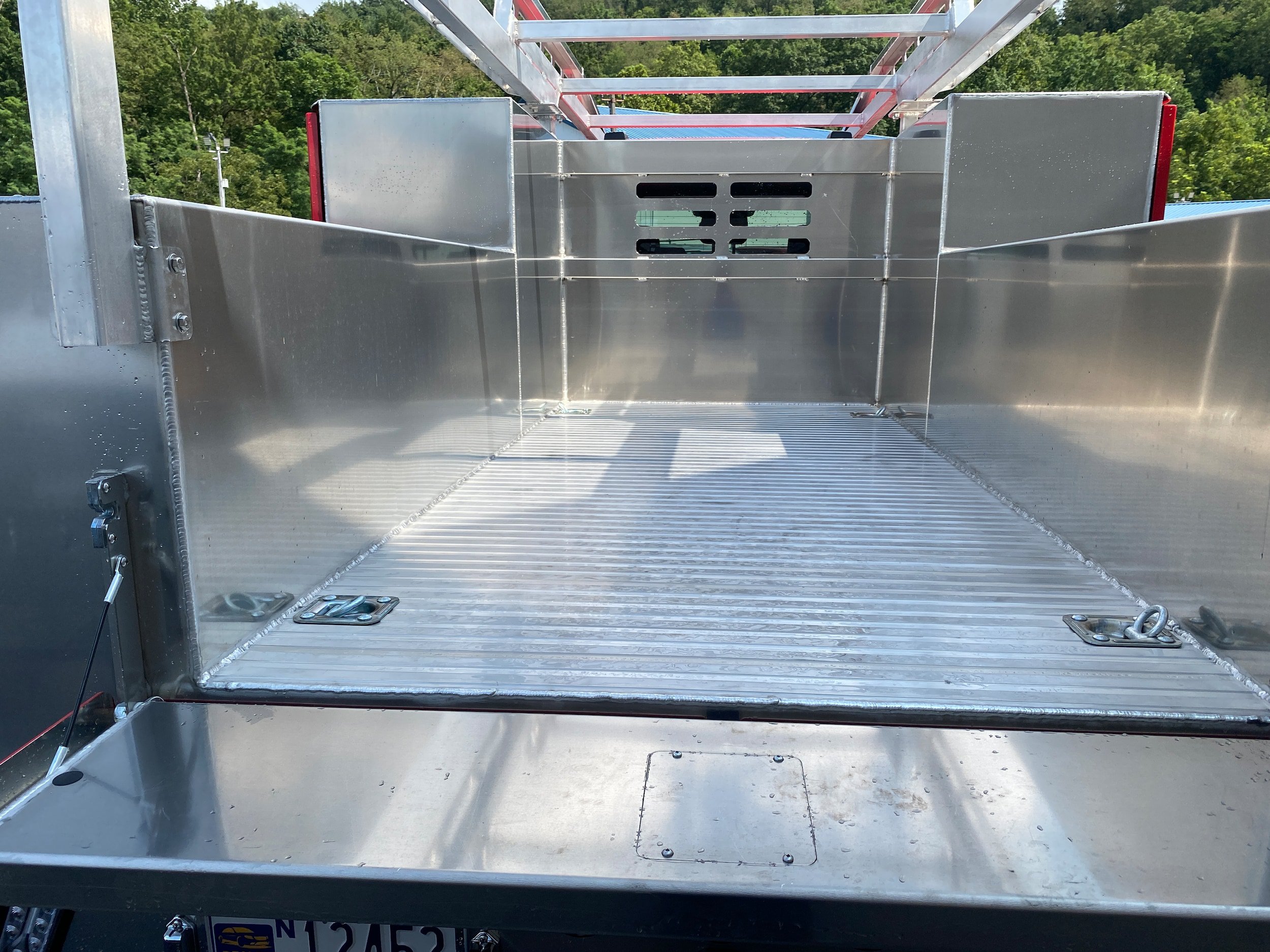 New 2026 Ford F550 4x4 Crew Cab image 25
