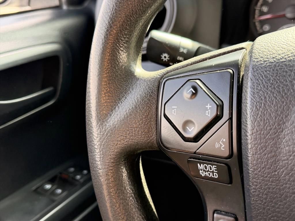 Used 2019 Toyota Tacoma SR RWD image 17