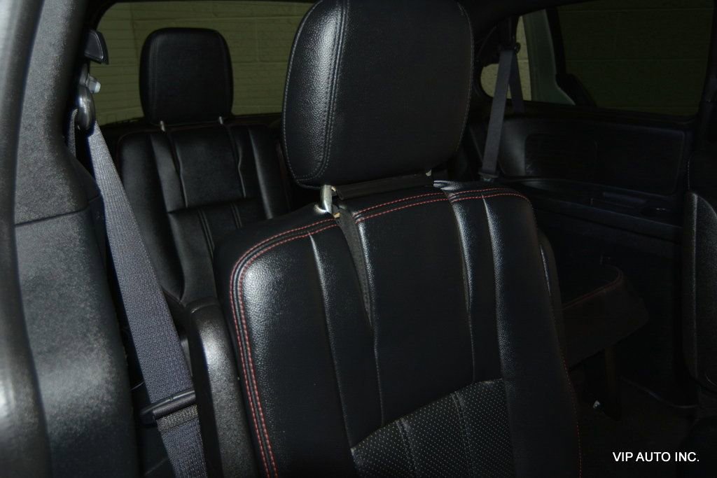 Used 2019 Dodge Grand Caravan GT image 21