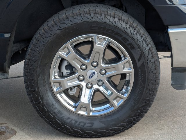 Used 2022 Ford F150 XLT w/ Equipment Group 302A High AWD/4WD image 11
