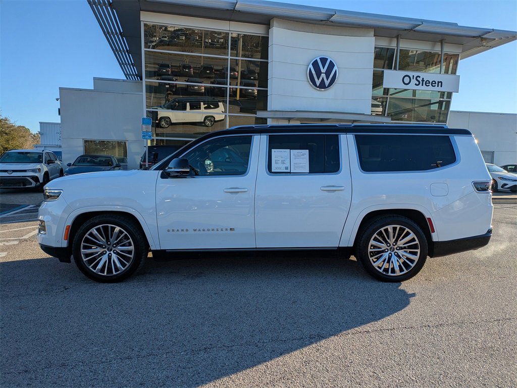 Used 2024 Jeep Grand Wagoneer L Series III image 3