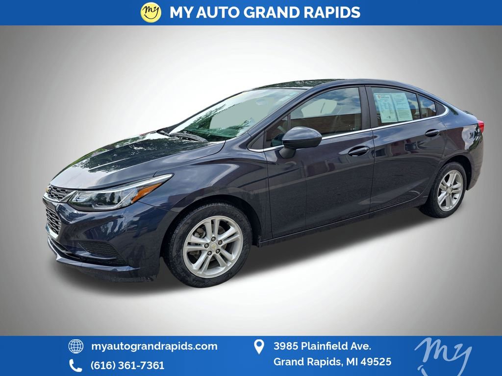 Used 2016 Chevrolet Cruze LT w/ Convenience Package FWD image 3