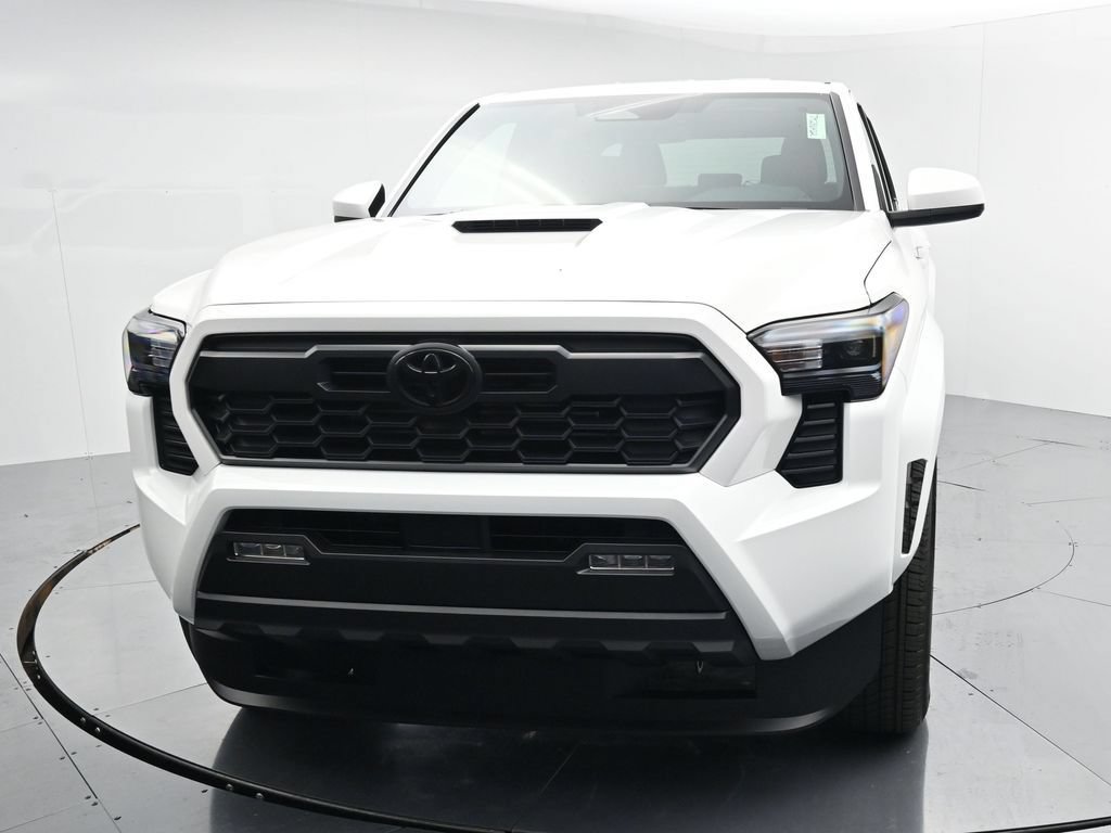 New 2026 Toyota Tacoma TRD Sport AWD/4WD image 3