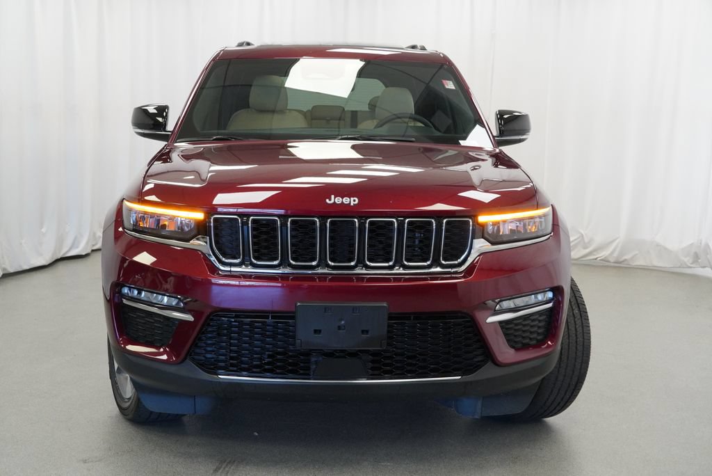 Certified 2025 Jeep Grand Cherokee Limited AWD/4WD image 8