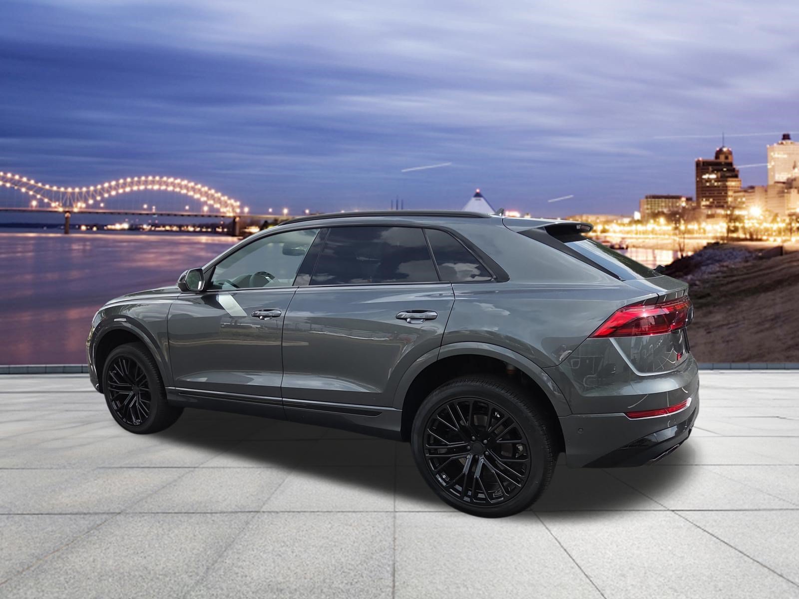 New 2026 Audi SQ8 Premium Plus AWD/4WD image 3
